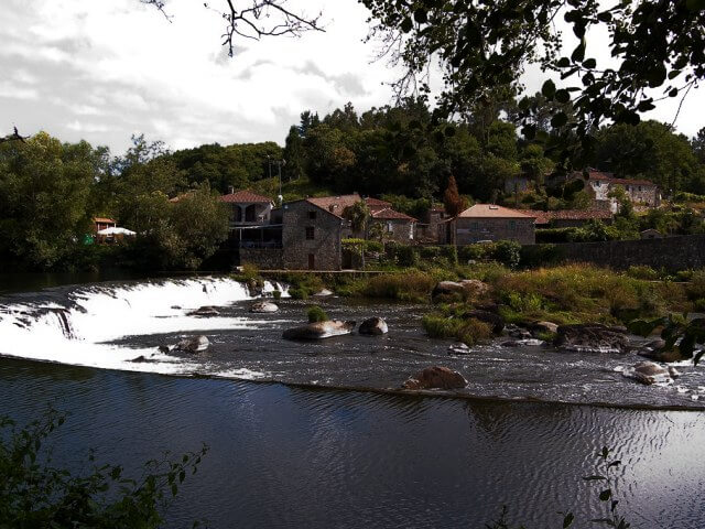 a ponte maceira pueblo galicia a ponte maceira pueblo galicia