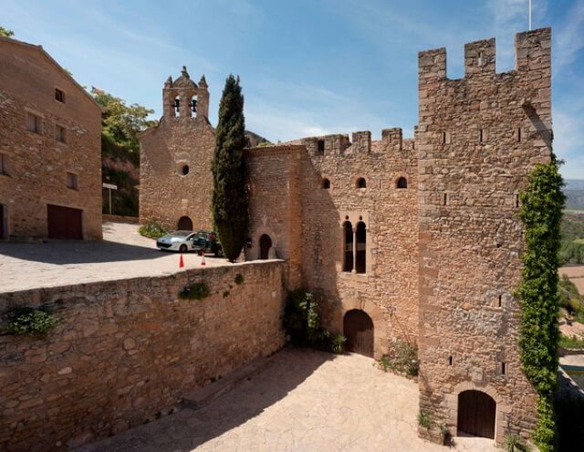 castillo montsonis cataluña