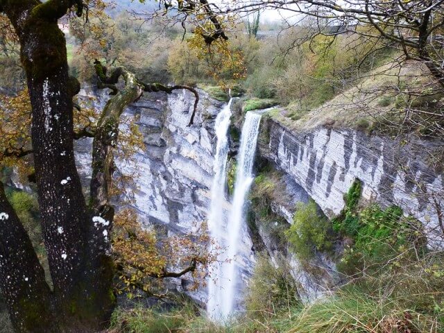 cascada alava gujuli