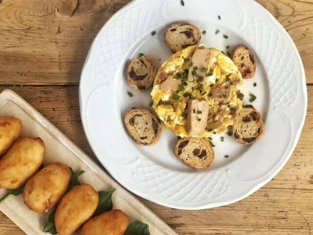 bar la villa pedraza