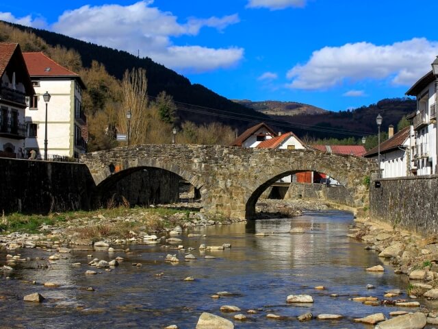 ochagavia pueblo pirineo navarro ochagavia pueblo pirineo navarro