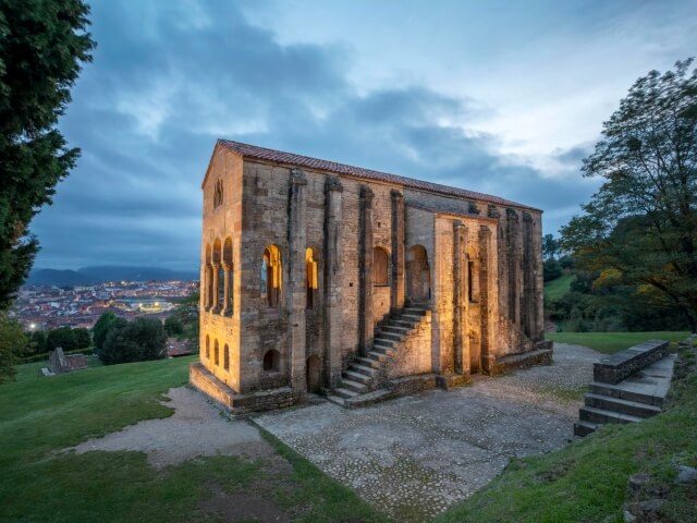 iglesia santa maria naranco prerromanico asturiano iglesia santa maria naranco prerromanico asturiano